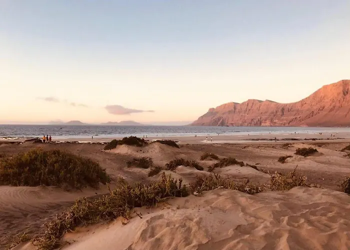Casa Bianca Caleta De بيت للعطل