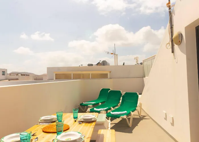 بيت للعطل Casa Bianca Caleta De فامارا