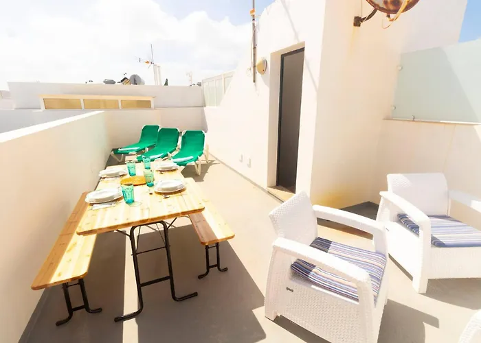 بيت للعطل Casa Bianca Caleta De *