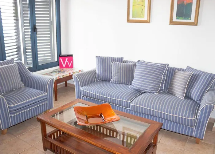 Casa Bianca Caleta De بيت للعطل