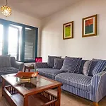 Casa Bianca Caleta De Фамара