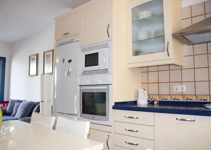 Casa Bianca Caleta De * Famara